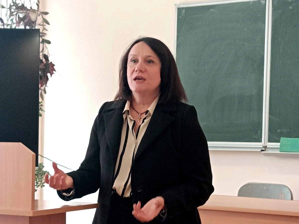 Виступає проф. М.Бойко